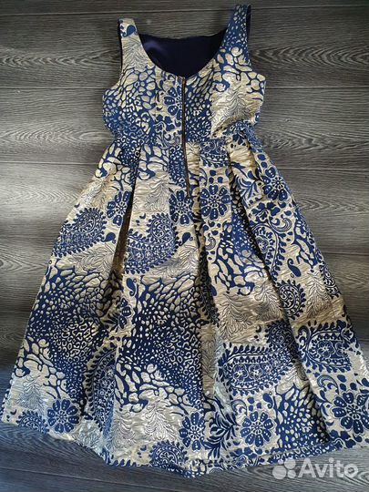 Платье на выпускной или на праздник