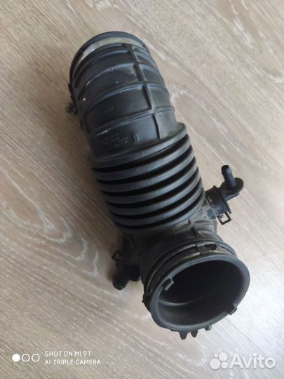 Патрубок воздушного фильтра Киа к5