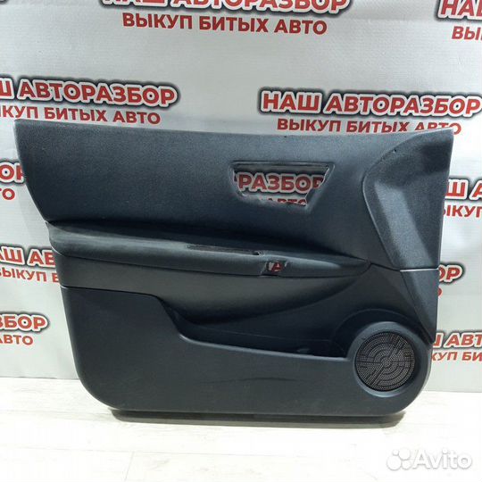 Обшивка боковой двери передняя левая Nissan