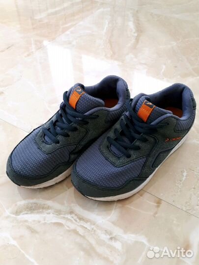 Кроссовки demix