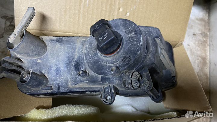 Противотуманная фара оригинал audi a6 c6 правая