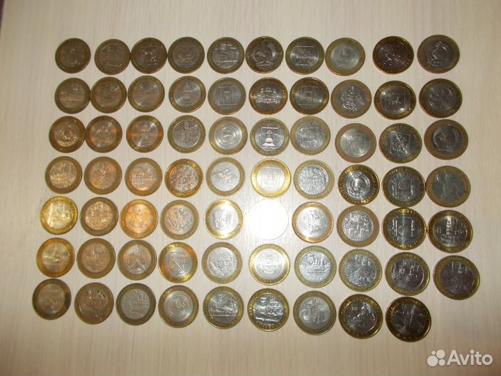 Продаю биметаллические рубли