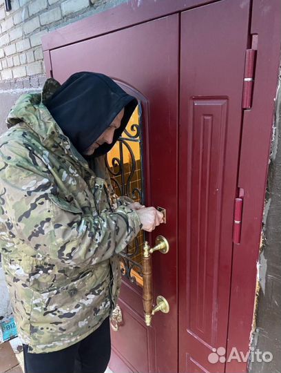 Экстренное вскрытие дверных замков/замена замков