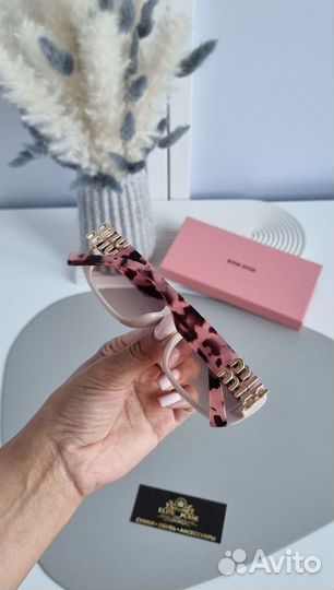 Солнцезащитные очки Miu Miu / полный комплект