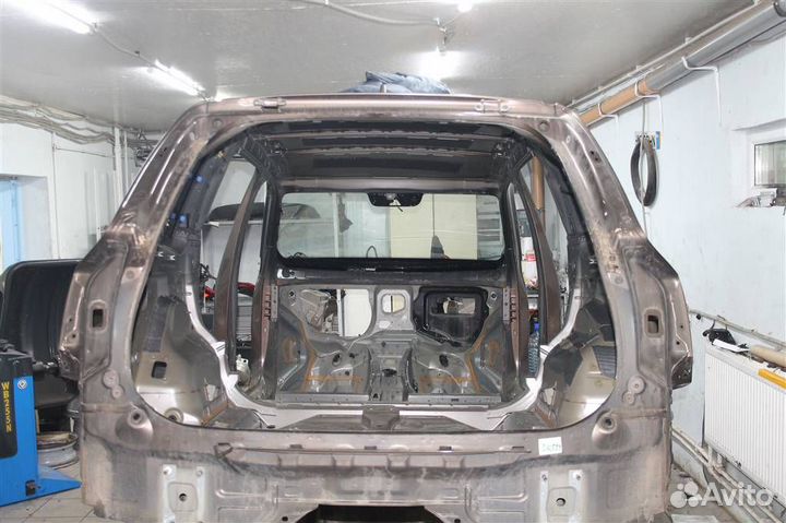 Панель задняя Volvo XC90 2014-2019