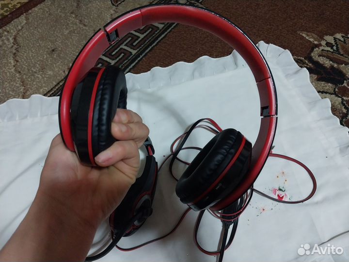 Игровые наушники с микрофоном