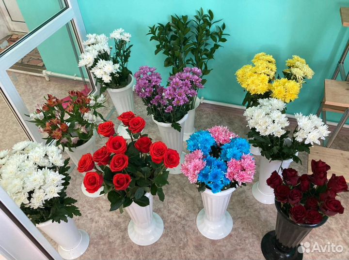 Розы,Хризантемы,Маленькие розы