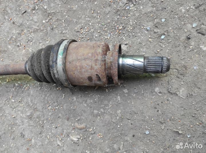 Полуось задняя Subaru Legacy Outback (B12) 1998