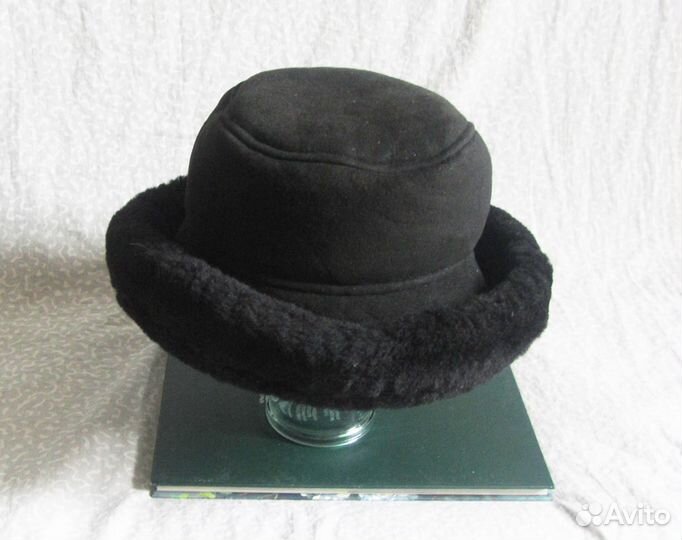 Шапка зимняя новая женская, размер 55