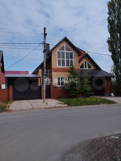 Дом 347,2 м² на участке 6 сот.