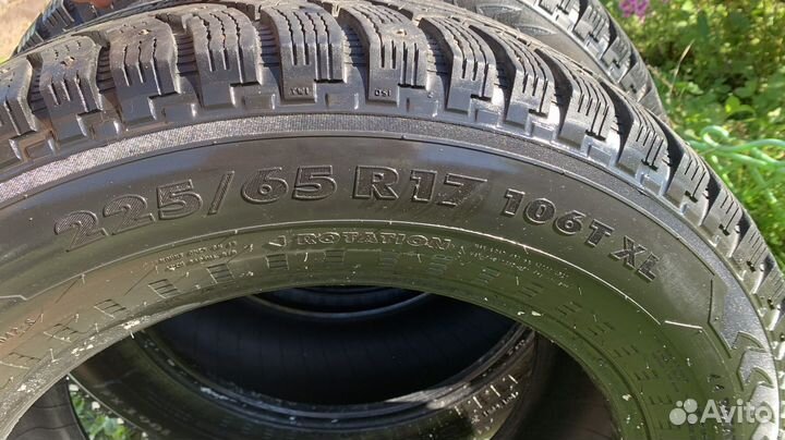 Nokian Tyres Hakkapeliitta 5 SUV 225/65 R17 106R