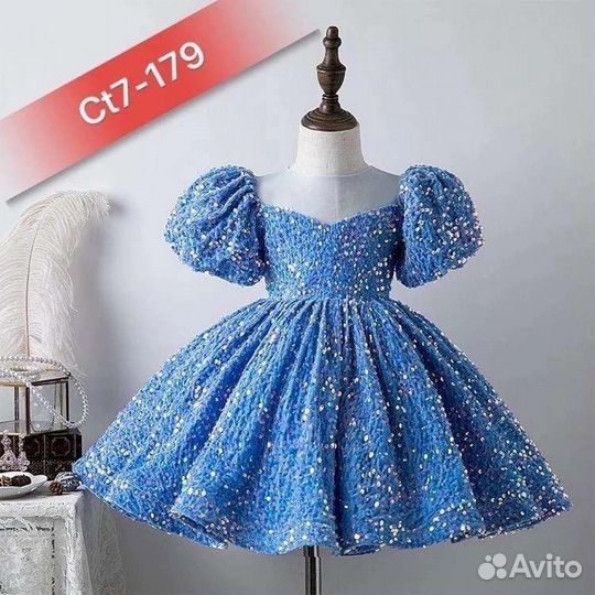 Платье для девочки новое