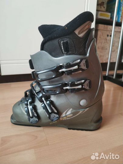 Горнолыжные ботинки
