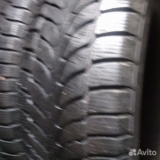 Bridgestone Blizzak LM-80 EVO 225/65 R17