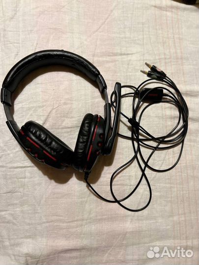 Наушники с микрофоном