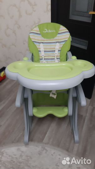 Детский стол и стульчик