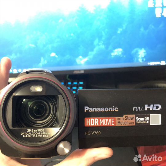 Видеокамера Panasonic HC-v760