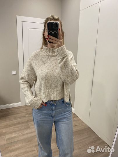 Свитер женский