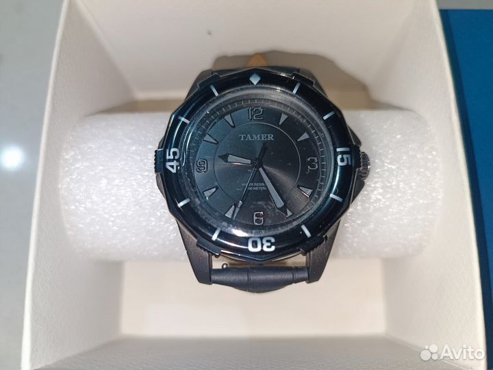 Мужские наручные часы,новые