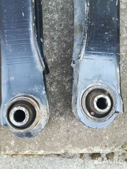 Рычаг продольный задний мицубиси лансер 10