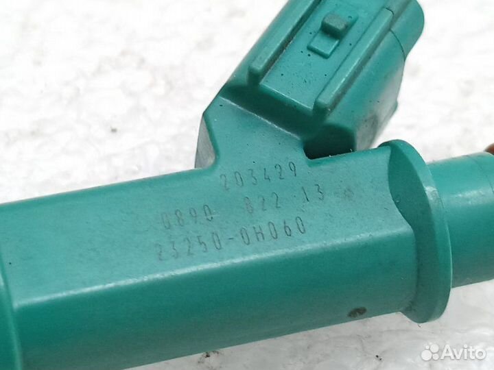 Форсунка топливная Toyota Blade E150 2.4 2AZ 2008