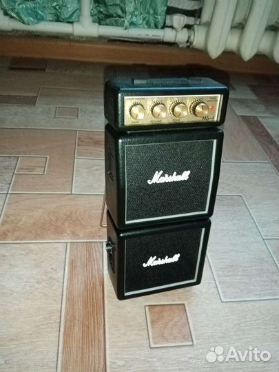 Гитарный комбоусилитель marshall