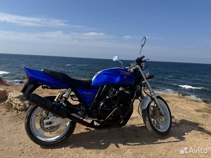 Honda cb400sf