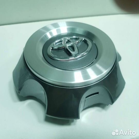 4шт колпаки Toyota FJ Cruiser R17 4260B-35080