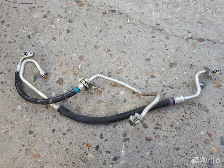 Шланг,трубка кондиционера тойота марк 2,креста
