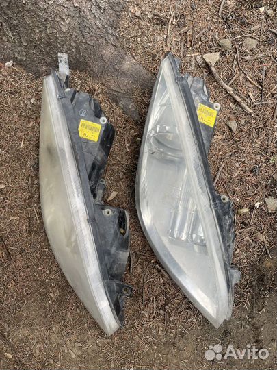 Фара правая дефекты Mitsubishi Colt Z3