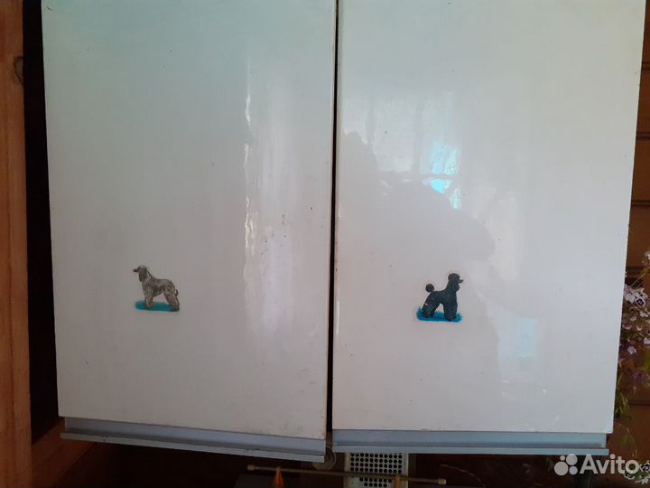 Шкаф для кухонной посуды навесной двудверный