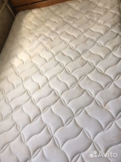 Химчистка мягкой мебели,матрасов и ковров на дому