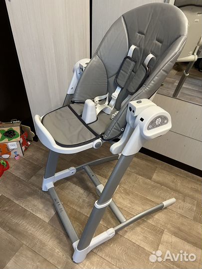 Стульчик для кормления Pituso triola