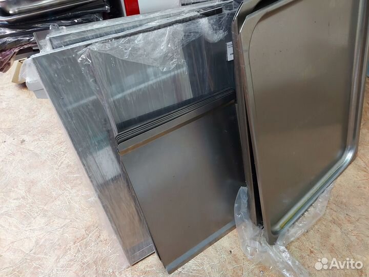 Жарочно-пекарский шкаф Шжэ/3секции (новый)