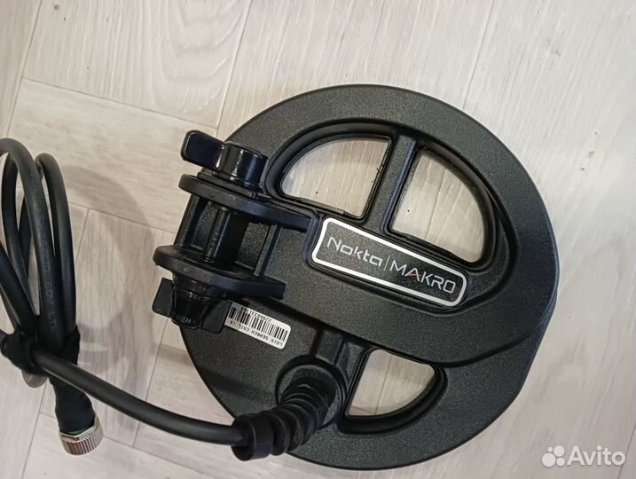 Металлоискатель Nokta Makro Legend WHP