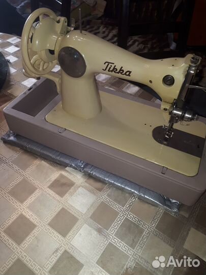 Швейная машинка ручная