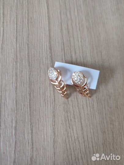 Серьги бижутерия