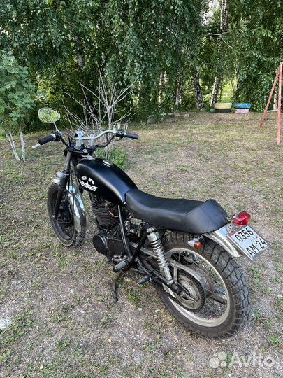 Продам yamaha SR400