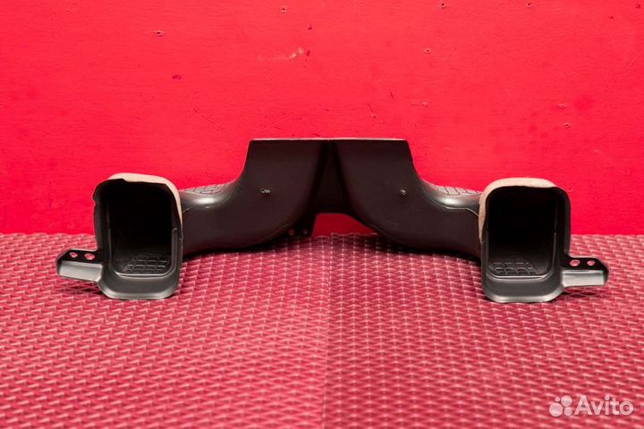 Воздуховод отопителя передний Toyota Land Cruiser