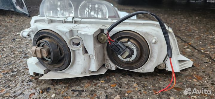 Фары на Toyota Chaser