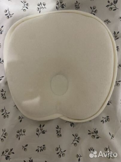 Подушка для новорожденных ортопедическая