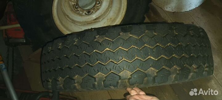 Ураган ВИ-202 215/90 R15
