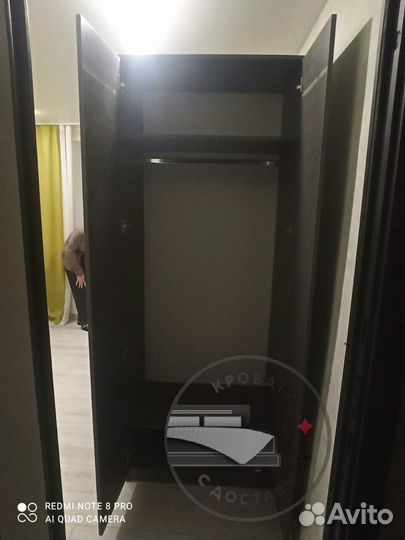 Шкаф распашной