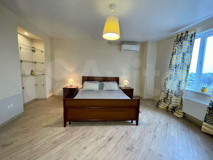2-к. квартира, 60 м², 10/17 эт.