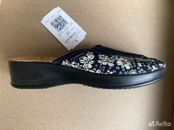 Тапочки женские 37