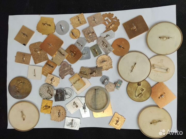 50 значков из СССР