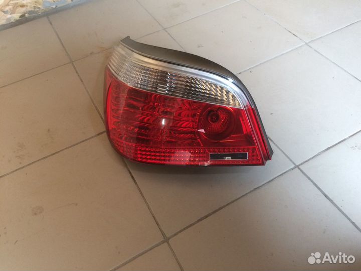 BMW E60 Фонарь задний левый с Японии