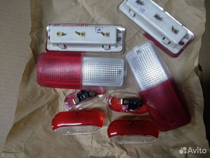 Плафон в дверные карты Волга