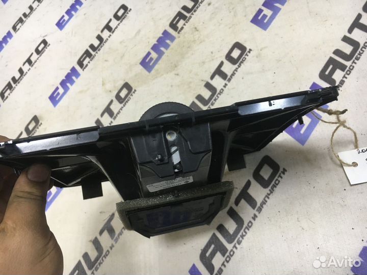 Дефлектор воздушный Фольксваген Гольф 5