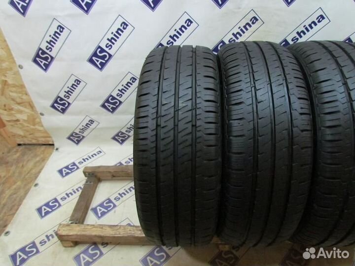 Hankook Vantra LT RA18 235/65 R16C 88R